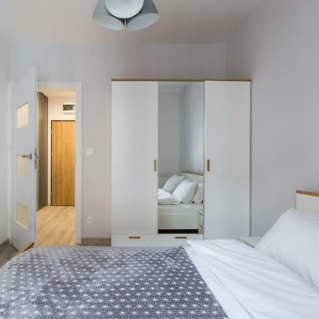 Luksusowy Apartament Przy Targach 포즈난 외부 사진
